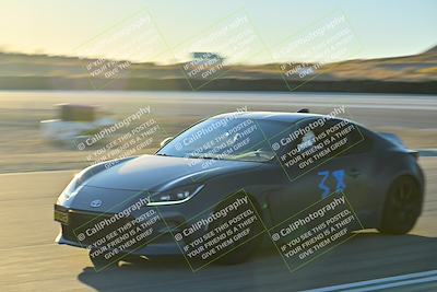 media/Nov-02-2025-Speed Ventures (Sun) [[c948a89870]]/Yellow/Session 4/